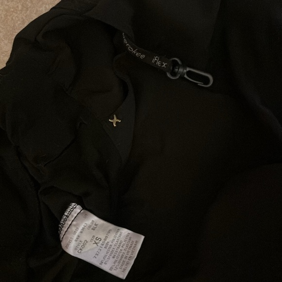 Scrub Bundle - Picture 16 of 16